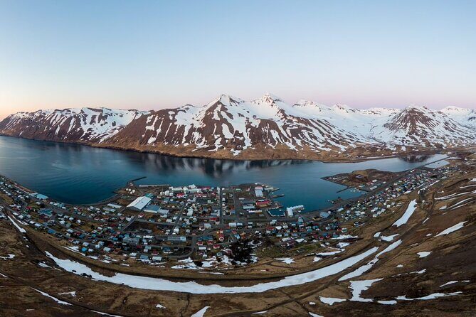 1-Hour Siglufjörður Stroll - Price and value: $39.91 for a guided hour that saves you time