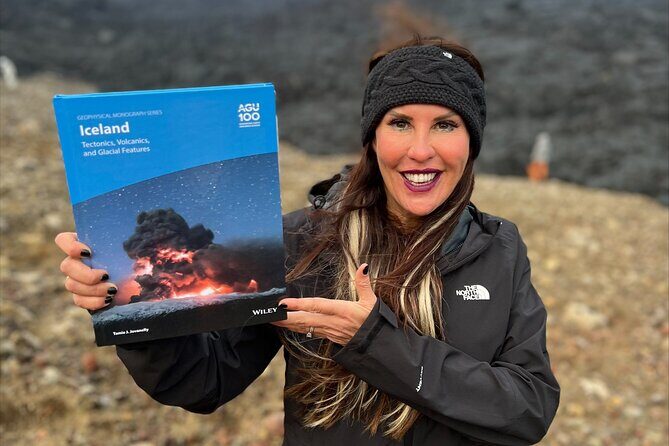 13-Day Iceland Geology Adventure Guided Tour from Reykjavík - Glacier Walk at Skaftafell: When Ice Becomes a Field Site