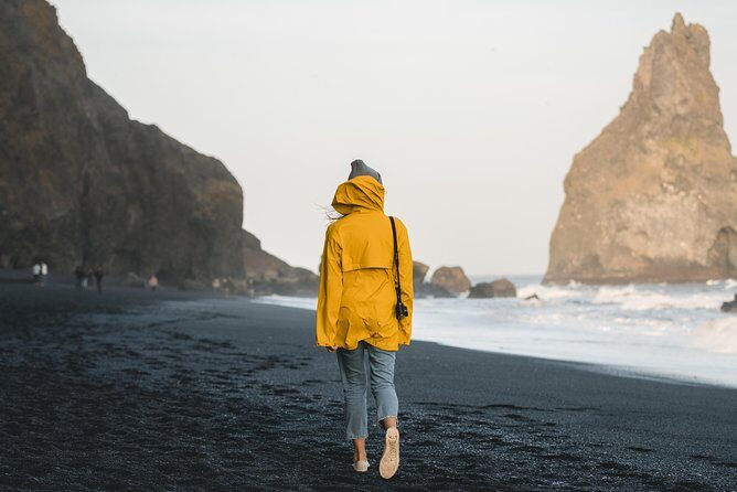 2-Day Ice Cave & South Coast: Glacier Hike and Glacier Lagoon - Weather, Road Closures, and How to Stay Sane