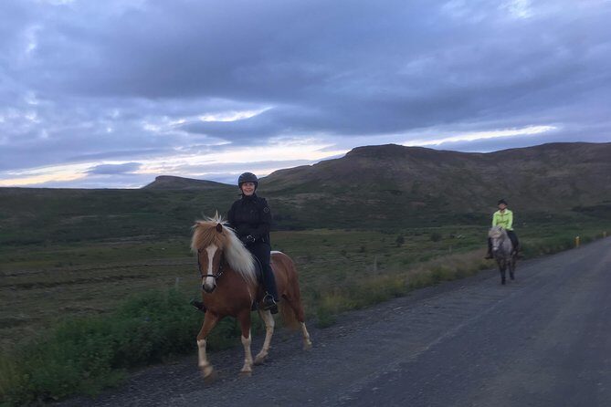 2 hours Private Horse Riding to Lake Hafravatn, Reykjavík - Mos - Timing and logistics: making it fit with your Reykjavík days