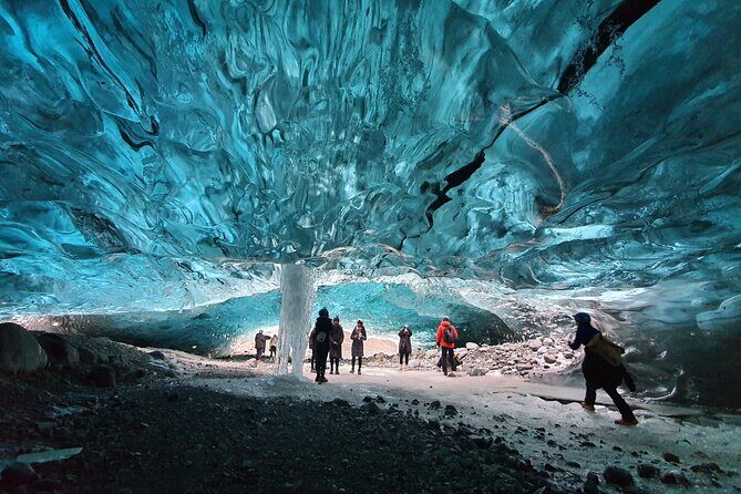 3-Day Golden Circle, South Coast & Ice Cave - Small Group Tour - Day 2 South Coast Power: Seljalandsfoss, Gljúfrabúi, Skógafoss, and Reynisfjara