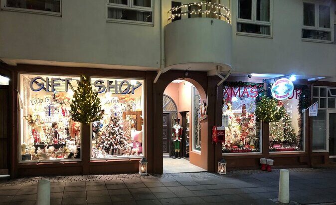 3-Hour Shared Christmas Food Tour with Guide in Reykjavik - Who should book this Christmas food walk