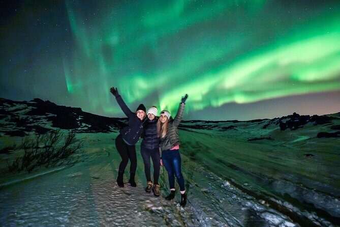 4-Day Iceland: Golden Circle, South Coast, Volcano Hike & Northern Lights - Day 3: Vatnajökull Glacier Hike + Fjadrargljúfur Canyon on the Way Back