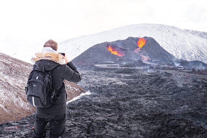 4-Day Iceland: Golden Circle, South Coast, Volcano Hike & Northern Lights - Day 4: Geldingadalir Volcano Hike, Reykjavík Time, Then Northern Lights