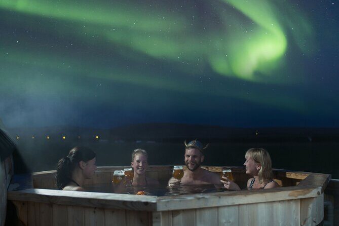 4 Day Northern Lights Adventure - Ice Caves & 4x4 Super Jeeps - Key things that make this tour worth your time