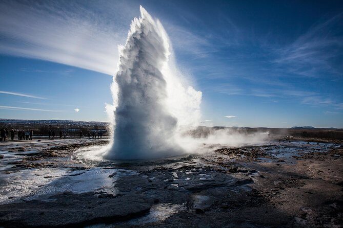 5-Day Northern Lights Hunt & Glacier Lagoon Tour - Skaftafell in Vatnajökull National Park: legs, trails, and Svartifoss views