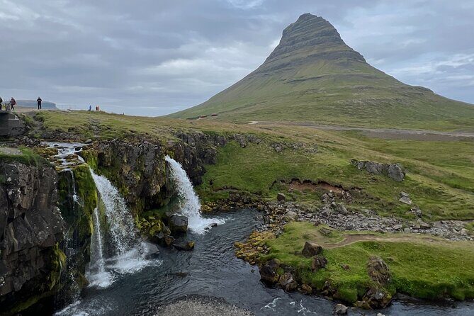 5 Days Snæfellsnes, Golden Circle and South Coast Private Tour - Day 1 Snæfellsnes: seals, cliffs, and Kirkjufell’s waterfall