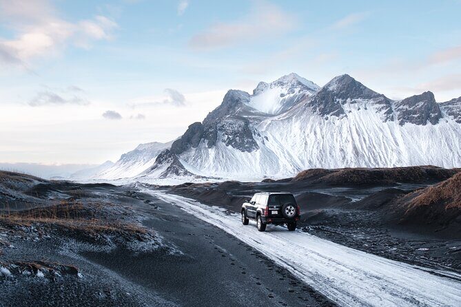 6-day Ultimate Iceland Tour: Photography and Northern Lights - Day 1: Reykjanes Peninsula From Tectonics to Volcanic Shorelines