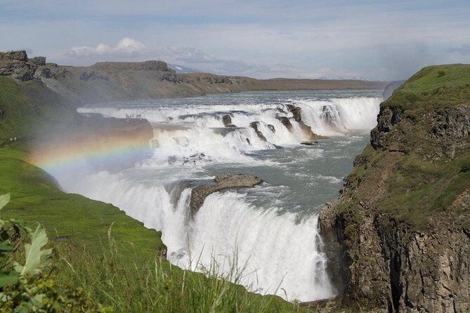 7 Day Around Iceland Tour- PRIVATE TOUR - East to North: Djúpivogur, Hengifoss, Mývatn, Dettifoss, Námaskarð, Krafla, and Dimmuborgir