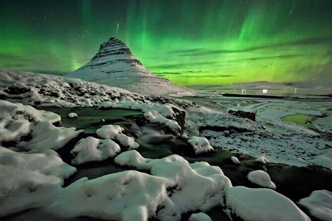 7-Day Self-Drive Private Tour Northern Lights Adventure - Iceland South & West - Day 4: Golden Circle sequencing with Fontana Baths and big waterfall energy