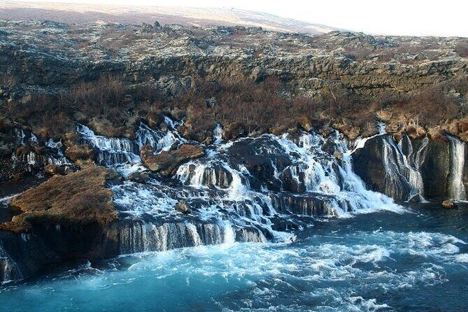 8-Days Northern Lights Exploration Tour from Reykjavík - Day 6: Jökulsárlón Icebergs, Diamond Beach (Fellsfjara), Hof Turf Church, and Vatnajökull Park