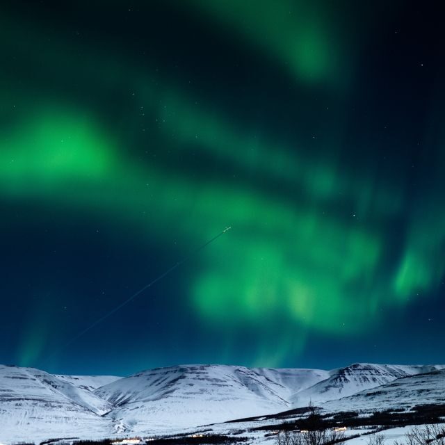 Akureyri: Northern Lights Photography Tour - Who this tour fits best in Iceland (and who might want to skip it)