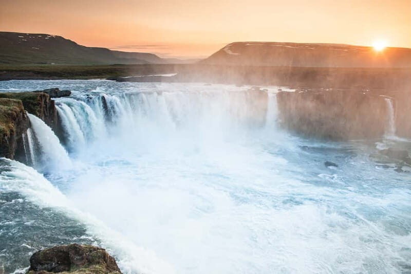 Akureyri Port: Lake Mývatn & Goðafoss Guided Tour with Lunch - The full route in 6.5 hours: what’s fast, what’s worth lingering