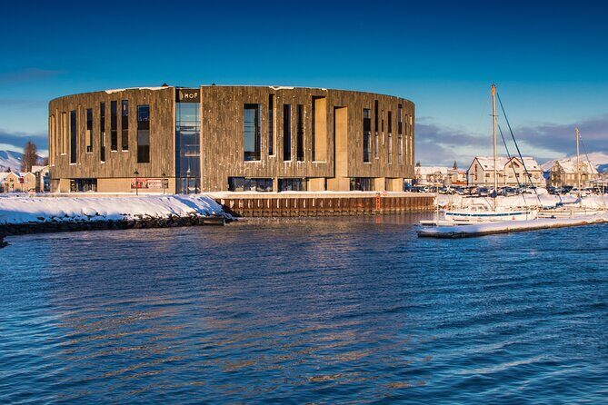 Akureyri - Private Airport Transfer - Door-to-Door in Akureyri: The Real Value of Private