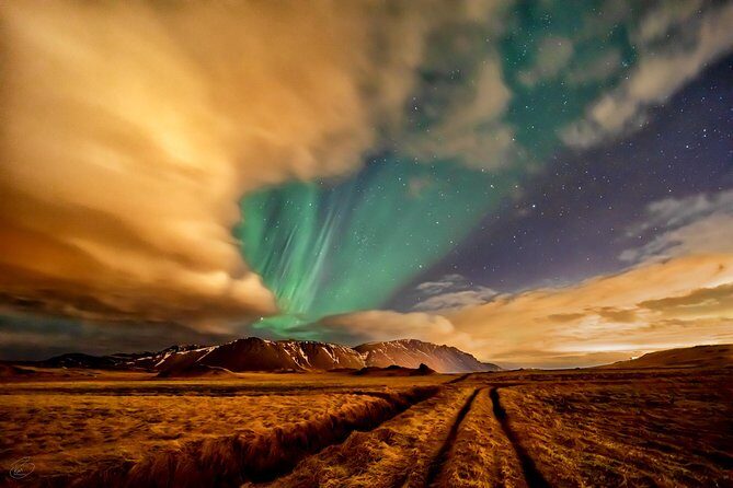 Aurora/Northern light hunt and photos (photography help provided) - Price and Value: What $319 Buys You in Real Terms