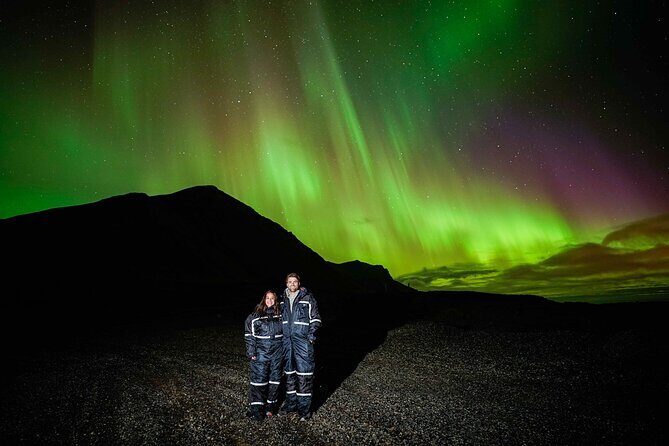 Award Winning Private Northern Lights Tour with All Inclusive - Reykjavik at 8:00 pm: what you’re really paying for