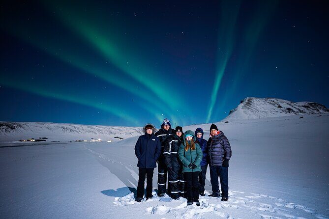 Award Winning Private Northern Lights Tour with All Inclusive - Stop 2: Reykjanes Peninsula for wider viewing chances