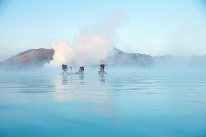 Blue Lagoon & Northern Lights Tour from Reykjavik - Group size, language, and who this suits best