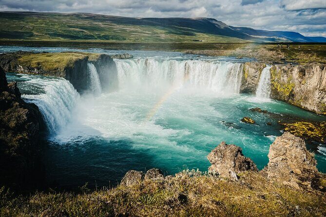 Cruise Tour Godafoss and Myvatn Lake and Baths Small Group - Price and value: what $216 buys (and what it doesn’t)