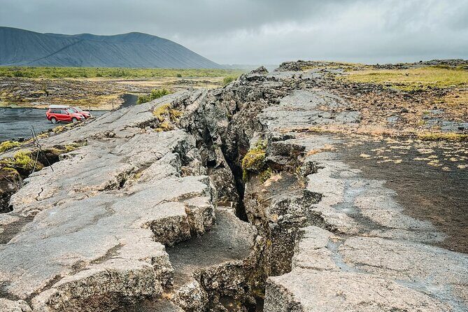 Cruise Tour Godafoss and Myvatn Lake and Dettifoss Small Group - Skutustaoagigar pseudo craters: lava that looks like it shouldn’t exist