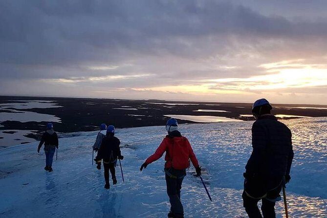 Crystal Blue Ice Cave Adventure - Blue Iceland Stop: Break Time and Another Viewpoint Angle