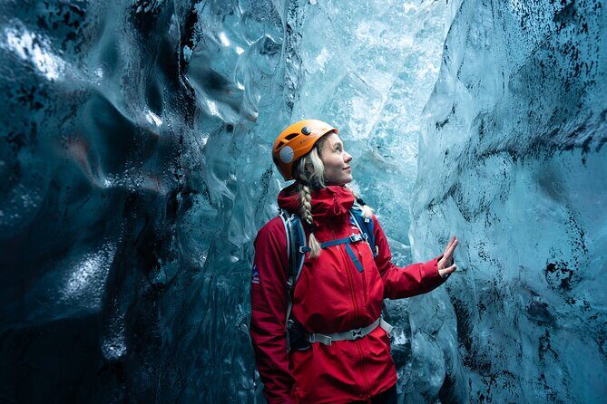Crystal Ice Cave & Super Jeep Tour from Jökulsárlón - Jökulsárlón meeting point: parking, signs, and why early matters