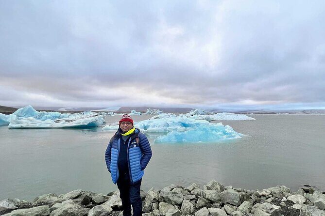 Diamond Beach & Jökulsárlón Floating Glacier Guided Day Tour - Vatnajökull National Park viewpoint: glacier scale without a glacier hike