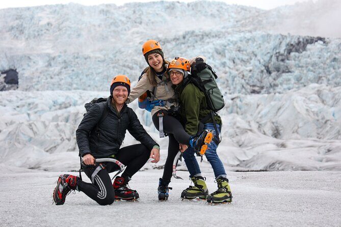 Early Bird Ice Cave with 3 Professional Photos - Small Group Size: More Attention on the Ice