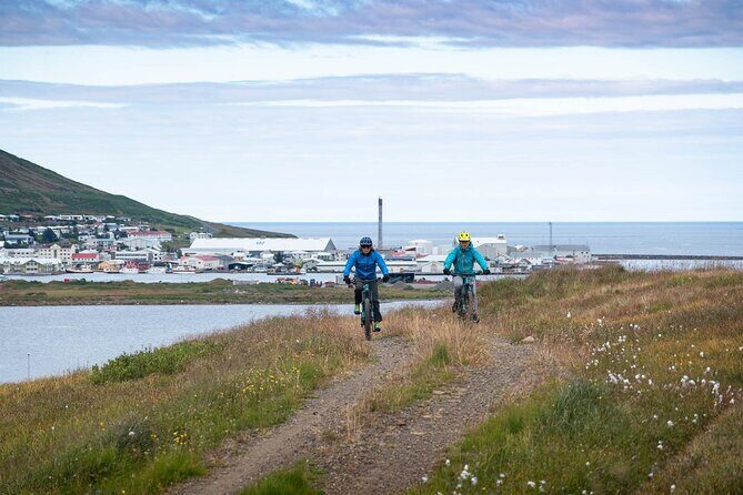 Electric Mountain biking tour in North Iceland - The Ride Itself: Trails, Gravel, and North Atlantic Views
