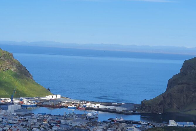 Eyjascooter Puffin Tour in Iceland - What to Bring for a Comfortable Scooter and Photo Day