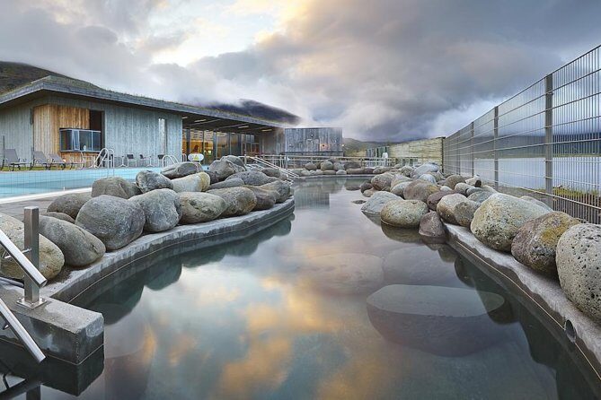 Fontana Geothermal Spa and Golden Circle Tour From Reykjavik - Guide, Audio, and Small Comforts That Matter