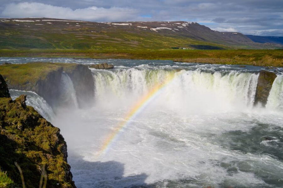 From Akureyri: Goðafoss Express Minibus Tour - Goðafoss in a 2-Hour Block: How the Timing Works