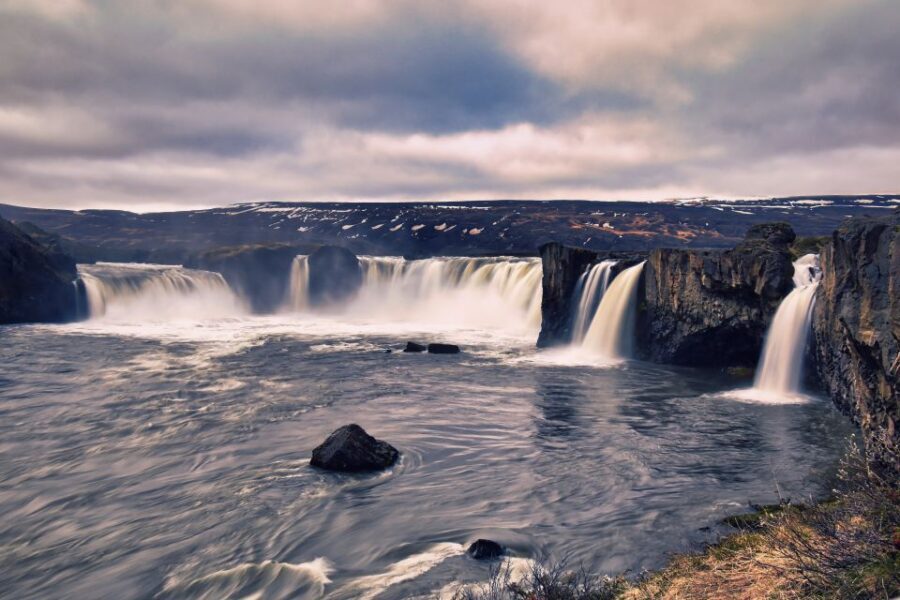 From Akureyri: Godafoss Waterfall Guided Trip with Transfers - Goðafoss in 3 Hours: horseshoe power and the Þorgeir Þorkelsson story