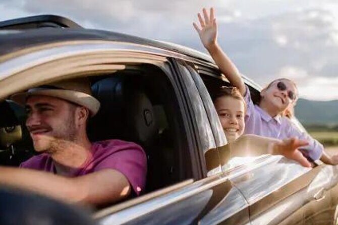 From KEF Airport: Private Transfer to Reykjavik in Iceland - Door-to-Door Drop-Off in Reykjavik (Hotels and Airbnbs)
