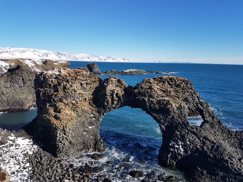 From Reykjavík: 4, 5, 6 or 7-Day Small-Group Ring Road Tour - Optional Day 6: Snæfellsnes Peninsula and Ingjaldshólskirkja on a hill