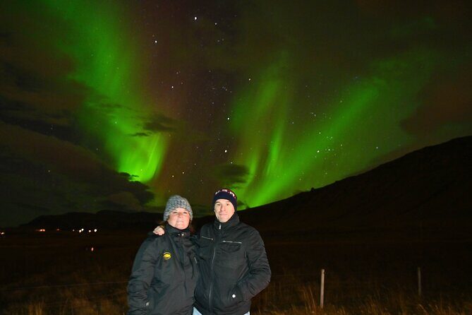 From Reykjavik 4x4 Minibus Northern Lights with Photo and Cocoa - Your aurora photo: a pro keeps it from becoming a blurry mess