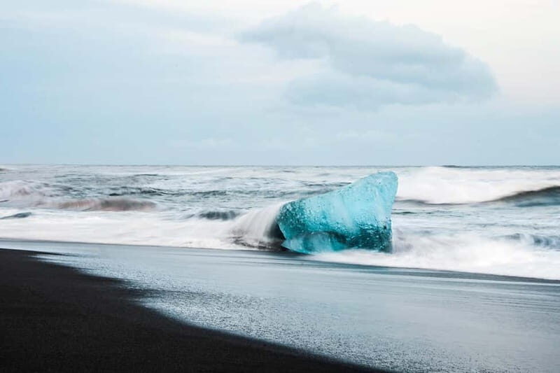 From Reykjavík: 6-Day Around Iceland Ring Road Tour - Day 2: Vík, Katla Ice Cave, Fjaðrárgljúfur, and Jökulsárlón with Diamond Beach