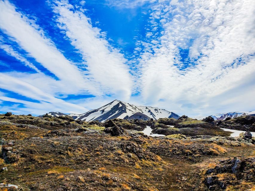 From Reykjavik: Day Tour to Landmannalaugar in a Super Jeep - What about the big views: Frostastadavatn and Strútur mini volcano