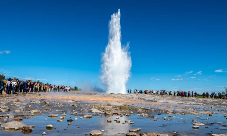 From Reykjavik: Full Day Whale Watching & Golden Circle Tour - Why this whale + Golden Circle day tour makes sense