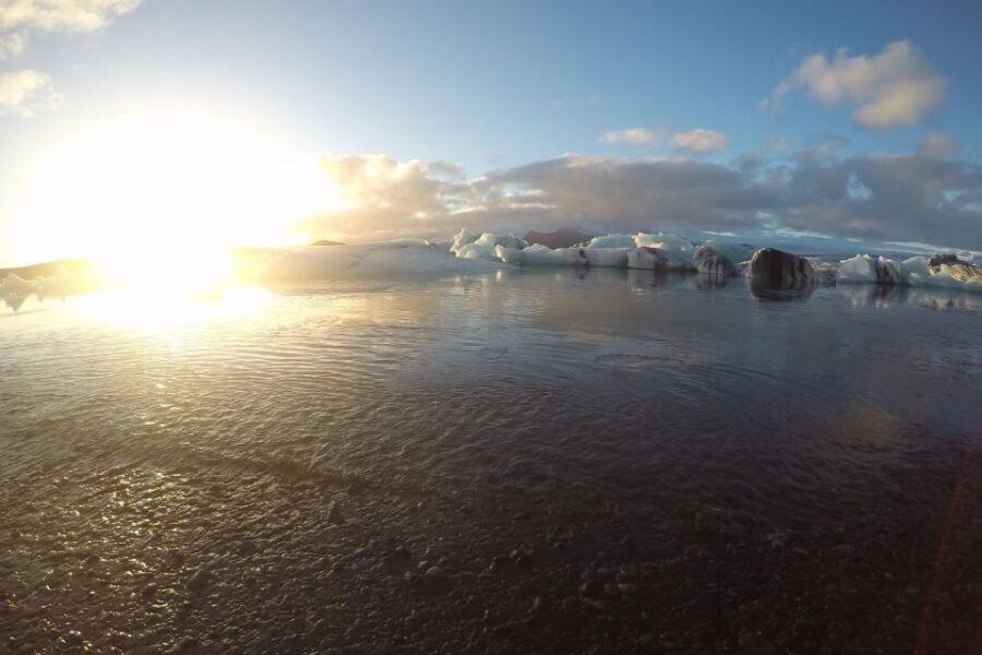 From Reykjavik: Glacier Lagoon Boat Ride, Diamond Beach Tour - Diamond Beach photo time: how to get the best shots in about 30 minutes