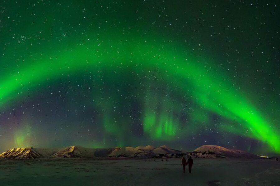 From Reykjavik: Golden Circle and Northern Lights Tour - Gullfoss waterfall: the 32-meter drop that steals your focus