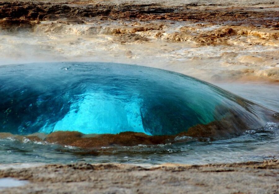 From Reykjavik: Golden Circle & Secret Lagoon Guided Tour - Gullfoss waterfall: big power plus a real lunch window
