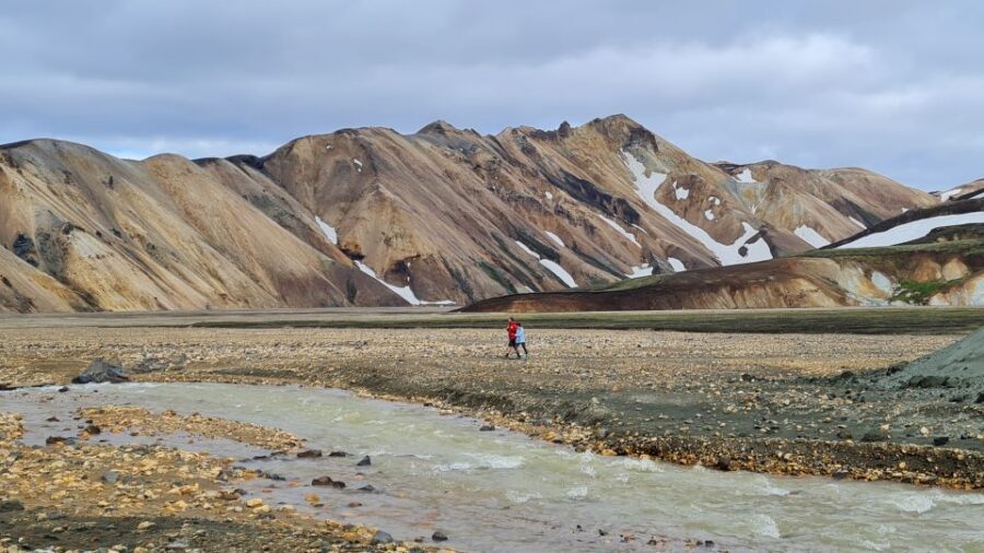 From Reykjavik: Highlands Jeep Tour & Landmannalaugar Hike - Ljótipollur Lake: The Ugly Puddle That Looks Like Another Planet