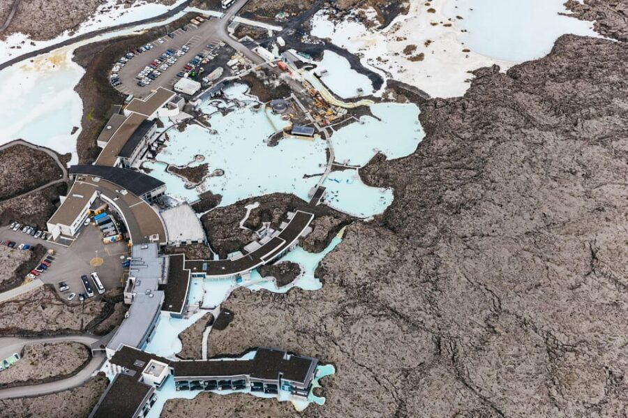 From Reykjavik: New Volcanic Area Helicopter Tour - Grindavík and the Reykjavik-area viewpoint: iconic Iceland from above