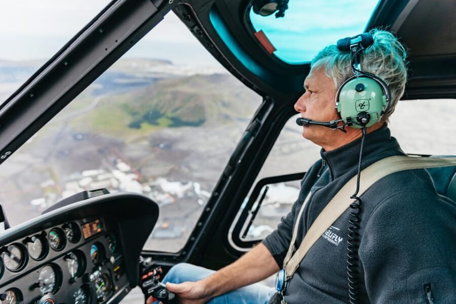 From Reykjavik: New Volcanic Area Helicopter Tour - Flying time and seat strategy in a 5- or 6-seater