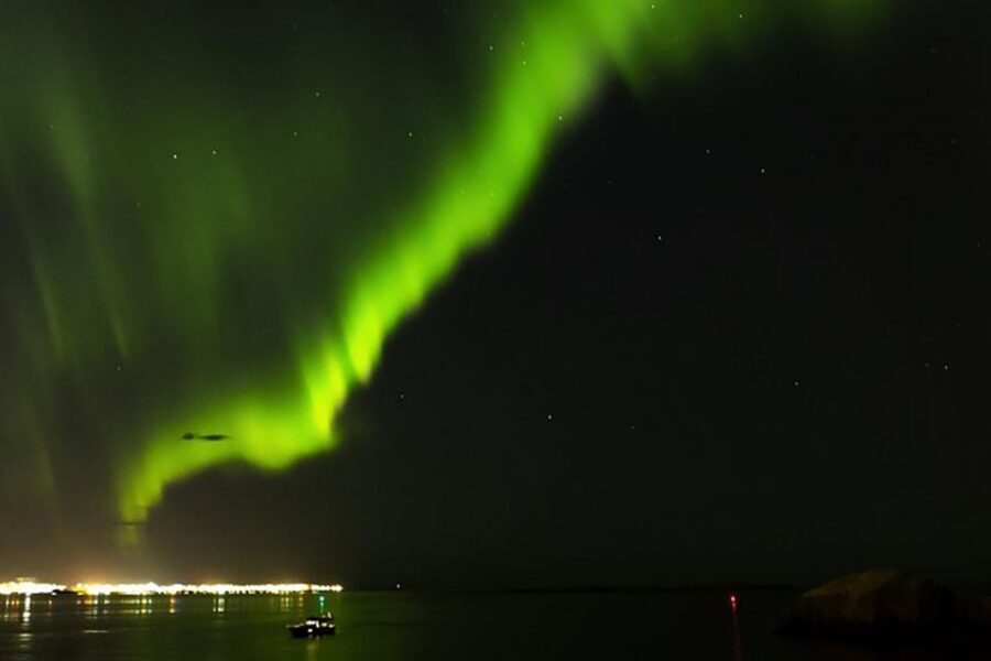 From Reykjavik: New Years Fireworks by Boat - What the cruise feels like: coastline first, fireworks second