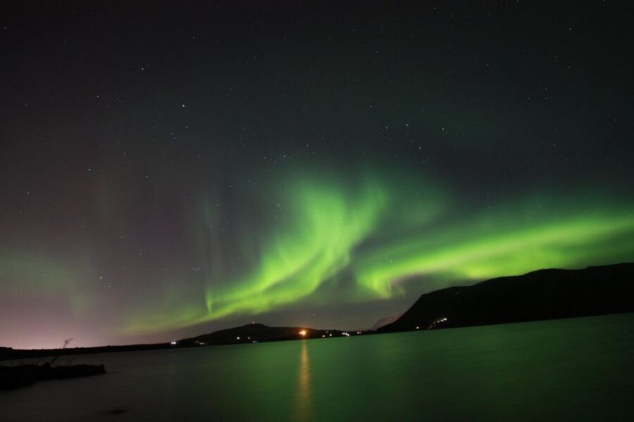 From Reykjavik: Northern Lights Hunt Super Jeep Tour - Telescope Time and Pro Photo Support (Including Tripod Options)