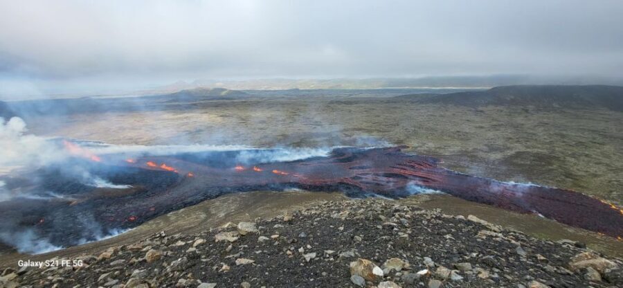 From Reykjavik: Reykjanes Geopark Tour and Sky Lagoon Visit - Sky Lagoon: Infinity Pool Views and the 7-Step Spa Ritual