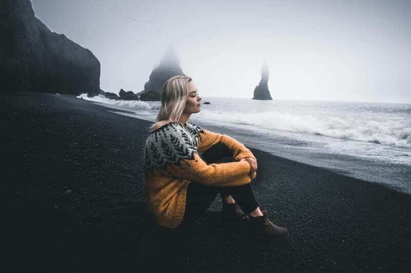 From Reykjavík: South Coast Highlights Day Tour - Reynisfjara black sand and Reynisdrangar sea stacks: where waves do the talking