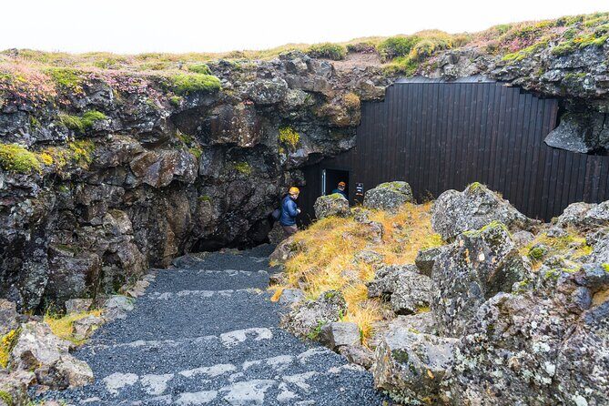 From Reykjavík: The Lava Tunnel tour with Round-trip Transfer - What to do with the rest of your Iceland day